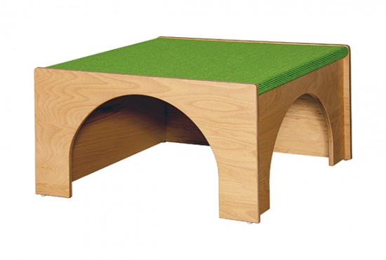 Quadratpodest als Tunnel Höhe 40 cm